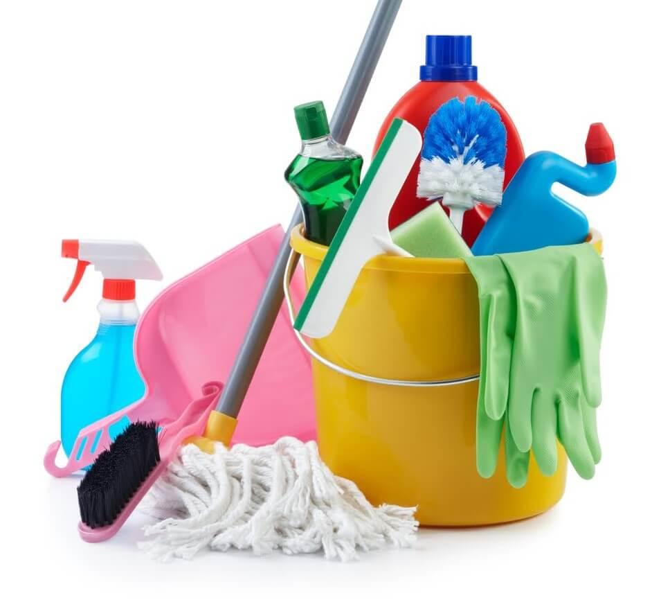 10 cosas que no te deben faltar en tu kit de limpieza para el hogar - Mejor  con Salud