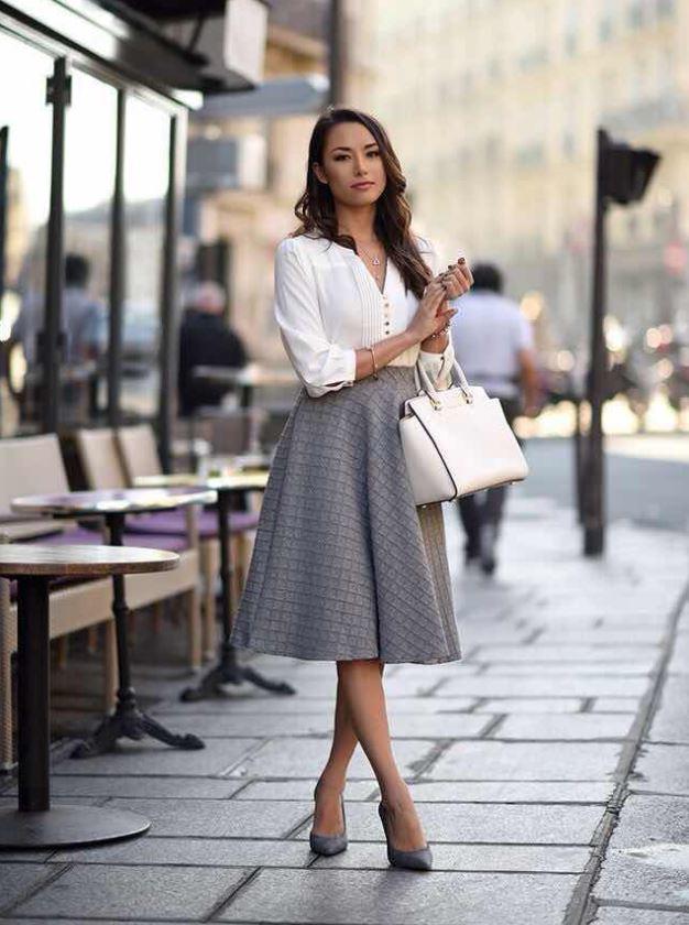 7 espectaculares maneras de combinar una blusa blanca en tus outfits