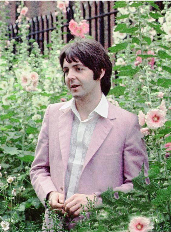 Sir Paul McCartney: 5 outfits que demuestran su gran estilo de moda
